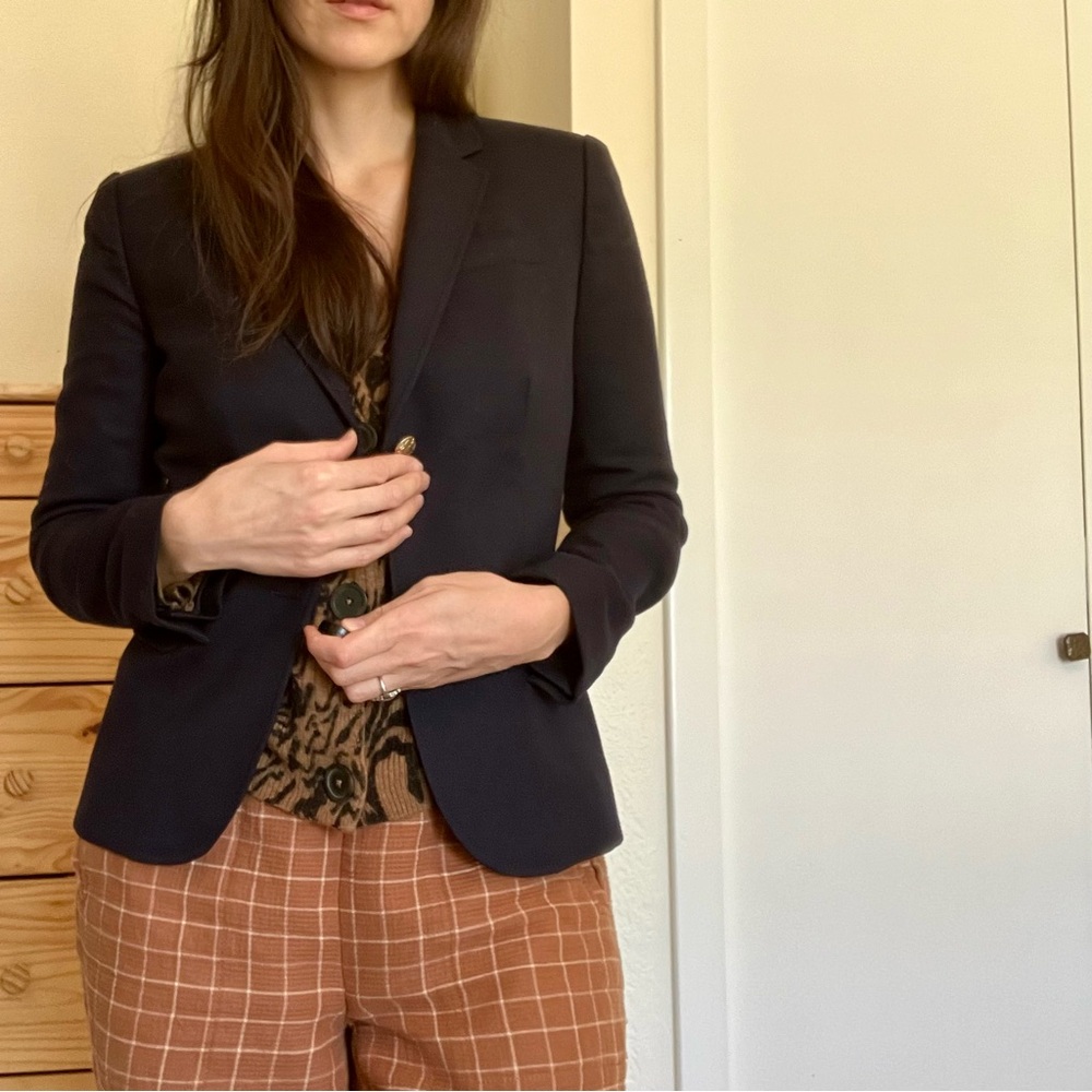 JCREW • schoolboy navy wool blazer